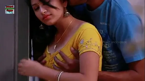 Bekijk Romantic Telugu couple warme clips