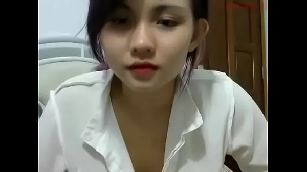 Tonton Vietnamese girl looking for part 1 Klip hangat