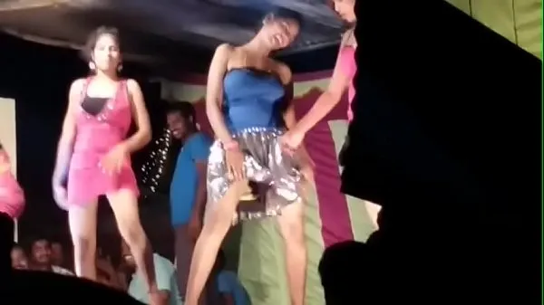 Titta på telugu nude sexy dance(lanjelu) HIGH varma klipp