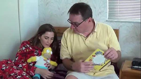 Obejrzyj Bedtime Story For Slutty Stepdaughter- See Part 2 atciepłe klipy