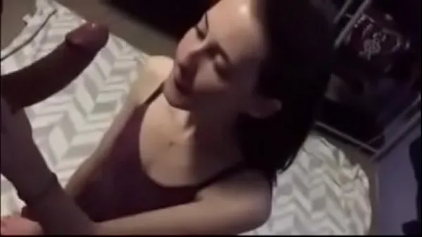 Podívejte se na Romanian blowjob, muista girl sucks dick well BEST BLOWJOB hřejivé klipy