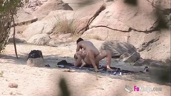 شاهد مقاطع دافئة Picking up girls at the lakeside. JotaDe hunts for nudist, easy, horny girls