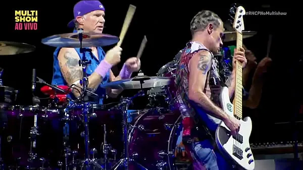 Watch Red Hot Chili Peppers - Live Lollapalooza Brasil 2018 warm Clips