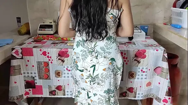 Xem My Stepmom Housewife Cooking I Try to Fuck her with my Big Cock - The New Hot Young Wife Clip ấm áp
