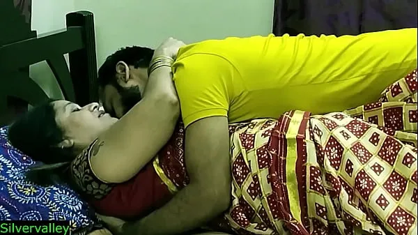 Tonton Indian xxx sexy Milf aunty secret sex with son in law!! Real Homemade sex Klip hangat