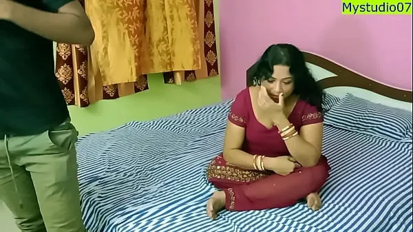 Indian Hot xxx bhabhi having sex with small penis boy! She is not happy گرم کلپس دیکھیں