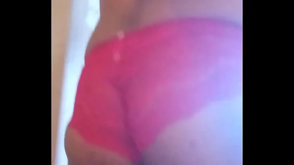 Titta på Girlfriends red panties varma klipp