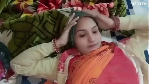 Tonton Indian village girl was fucked by her husband's friend, Indian desi girl fucking video, Indian couple sex Klip hangat