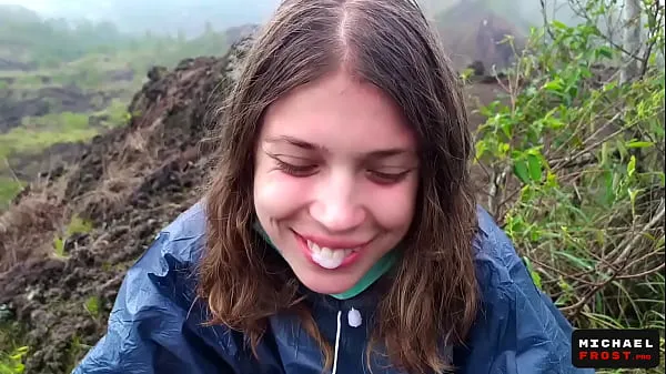 Watch The Riskiest Public Blowjob In The World On Top Of An Active Bali Volcano - POV warm Clips