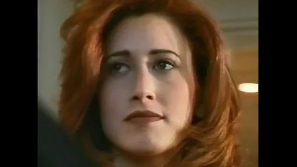 Oglejte si Romancing Sara - Full Movie (1995 tople posnetke